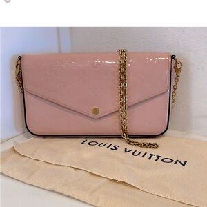 Louis Vuitton Rose Ballerine Vernis Clutch Bag